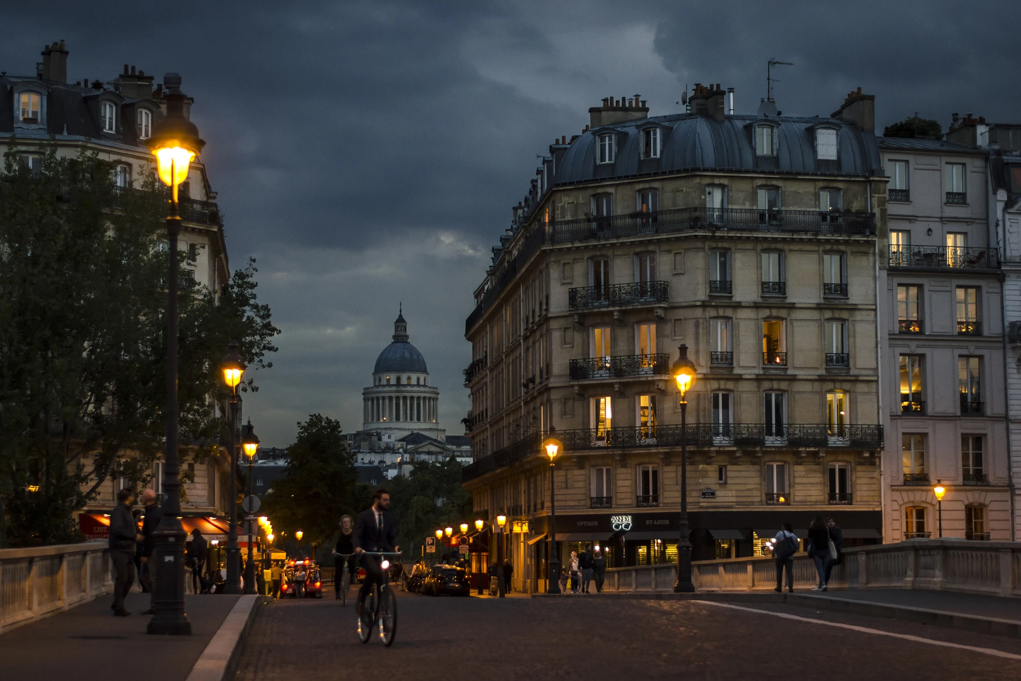 Panthéon at twilight