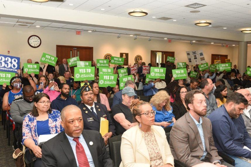 Las Vegas Sands Long Island Casino Opposition Town Hall