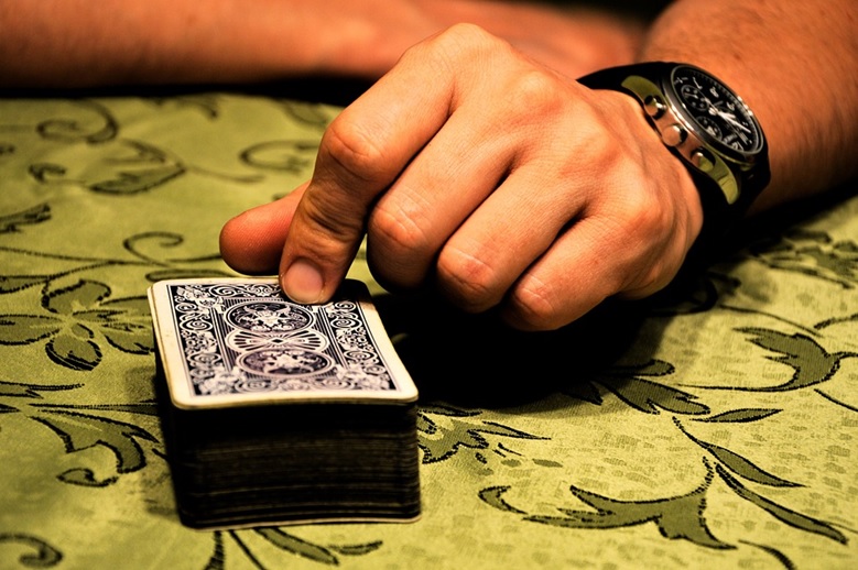 How To Win At Blackjack Without Counting Cards